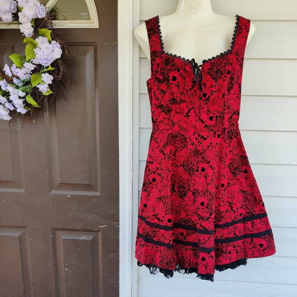 Hot Topic Skull and Floral Dress - Picture 3 of 10